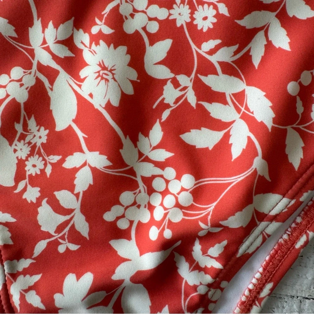 Cupshe Coral Orange Floral Bikini‎ Bottom NWT size Medium Hi-Cut Cheeky
